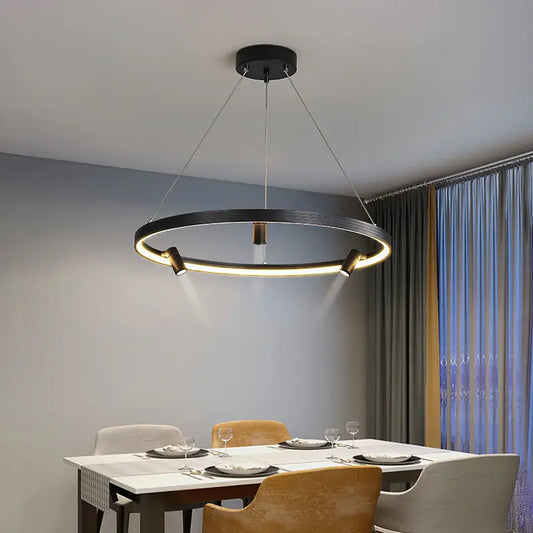 LuxeRing Spotlight